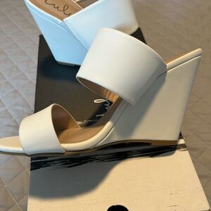 Lulu's White Double-Band Wedge Slide Sandals
